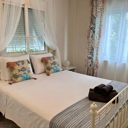 Sea Breeze Iv Apartment