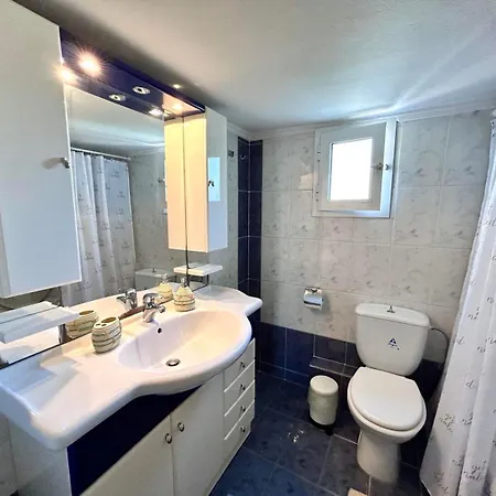 Sea Breeze Iv Apartment